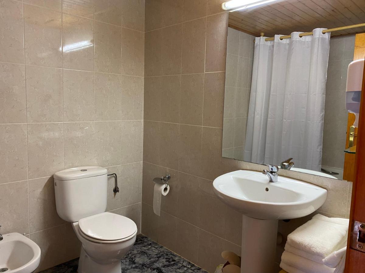 Hotel Rural Cal Amadeu Vilanova de Escornalbou Exterior foto